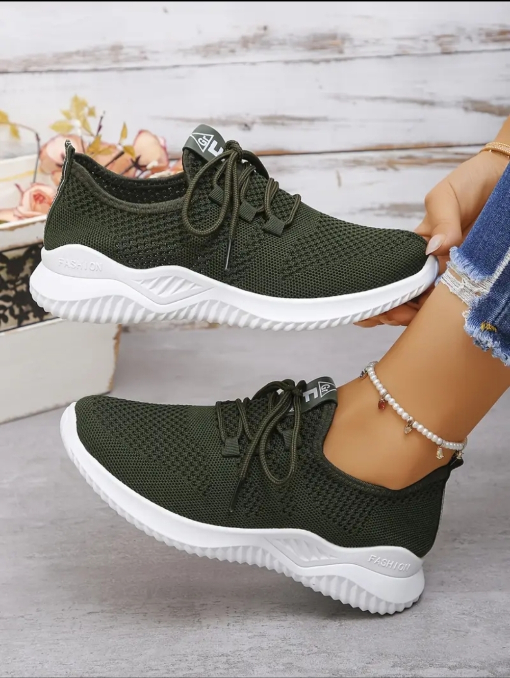 Women's Breathable Mesh Running Shoes